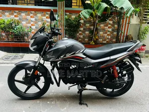 হোন্ডা লিভো ২০২১ গ্রে