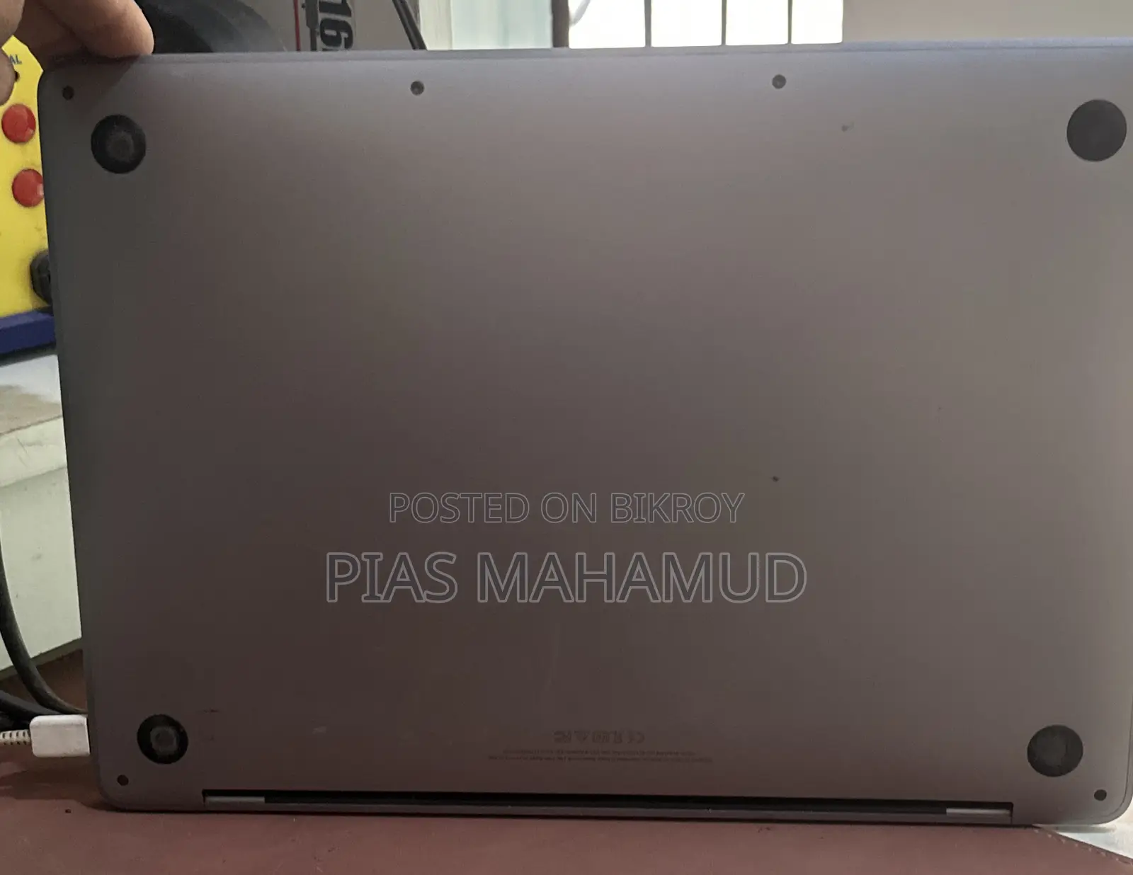 Laptop Apple MacBook Pro 2017 16GB Intel Core i5 SSD 512GB