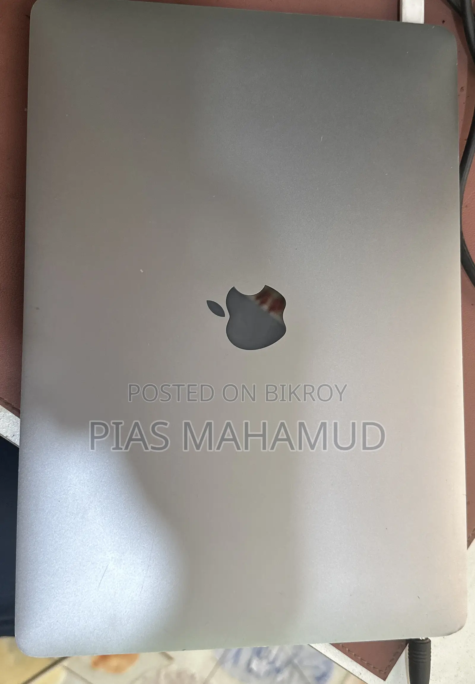 Laptop Apple MacBook Pro 2017 16GB Intel Core i5 SSD 512GB