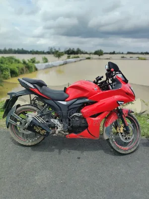 Suzuki Gixxer SF 2017 Red