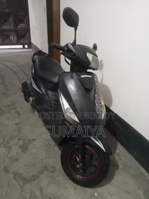 রানার স্কুটি-১১০ ২০২০ কালো