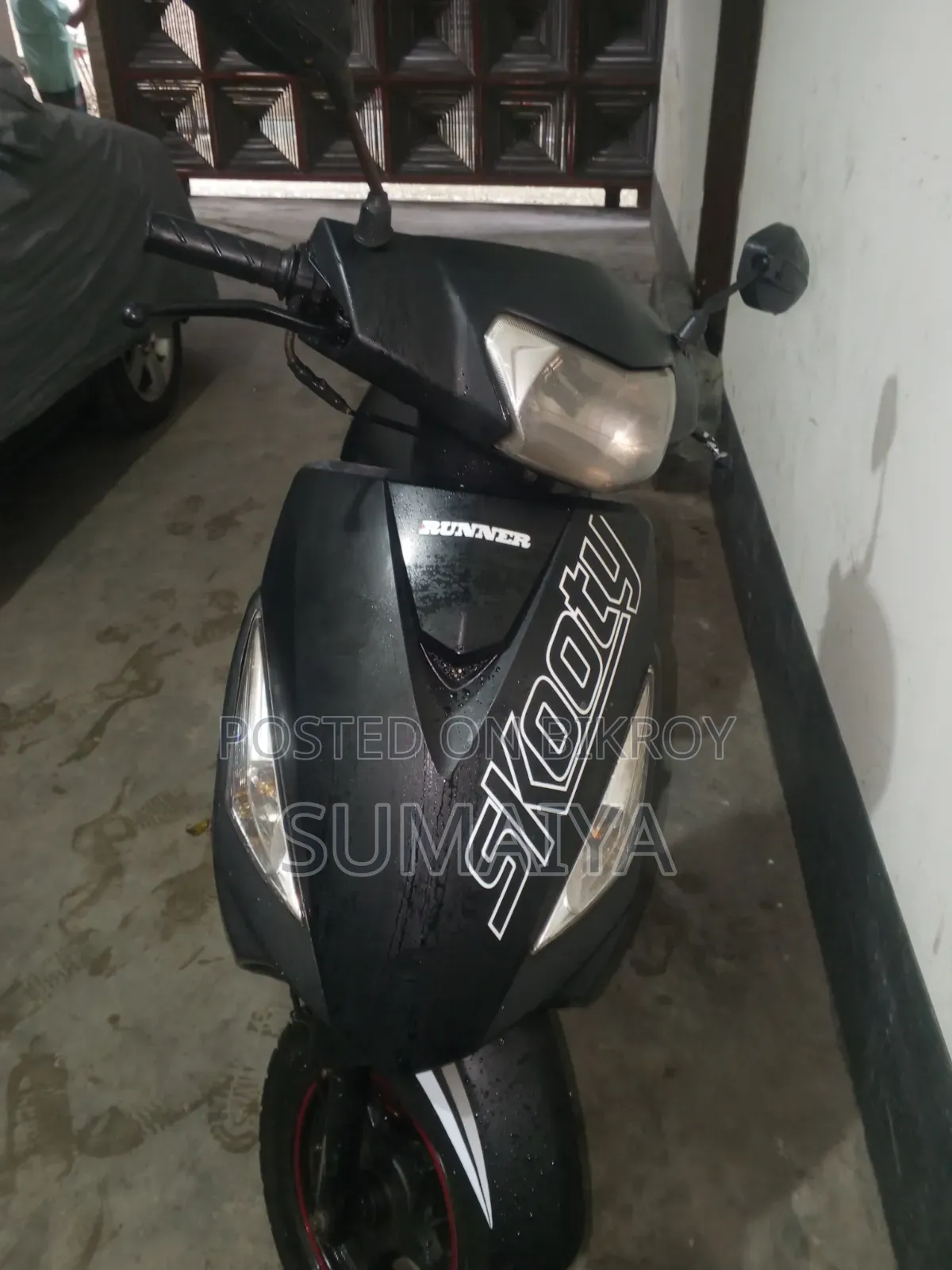 রানার স্কুটি-১১০ ২০২০ কালো
