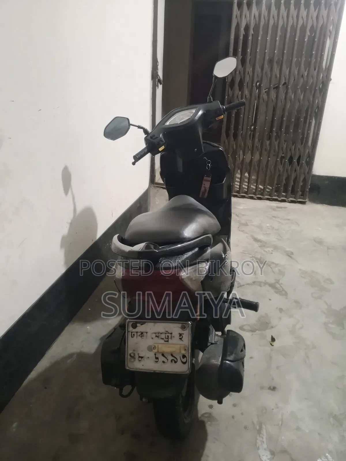 রানার স্কুটি-১১০ ২০২০ কালো
