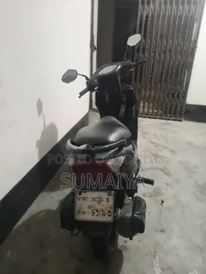 রানার স্কুটি-১১০ ২০২০ কালো