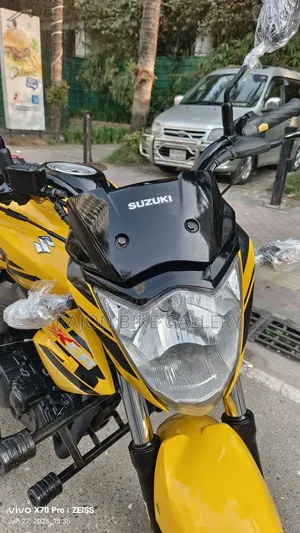 Suzuki 2024 Yellow