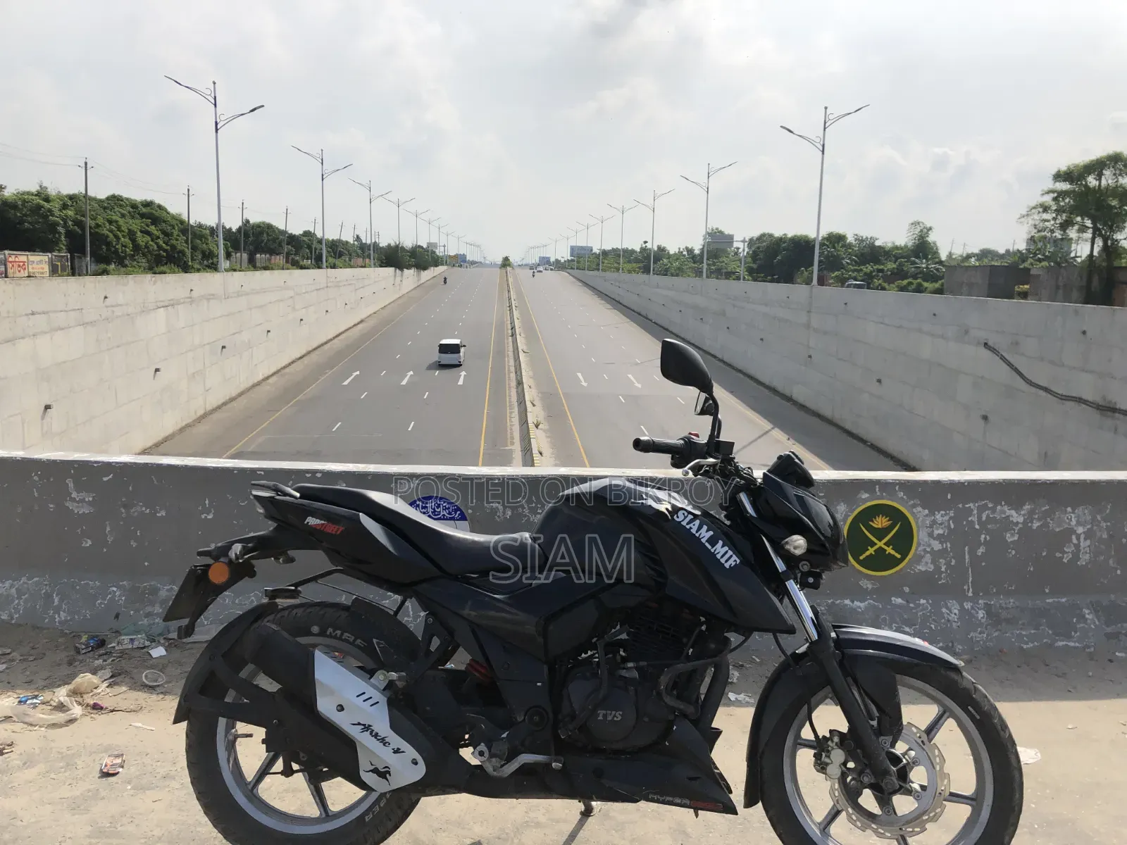 টিভিএস আপাচি আরটিআর ১৬০ ৪ভি ২০১৯ কালো