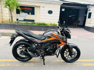 Honda Hornet 2020 Orange