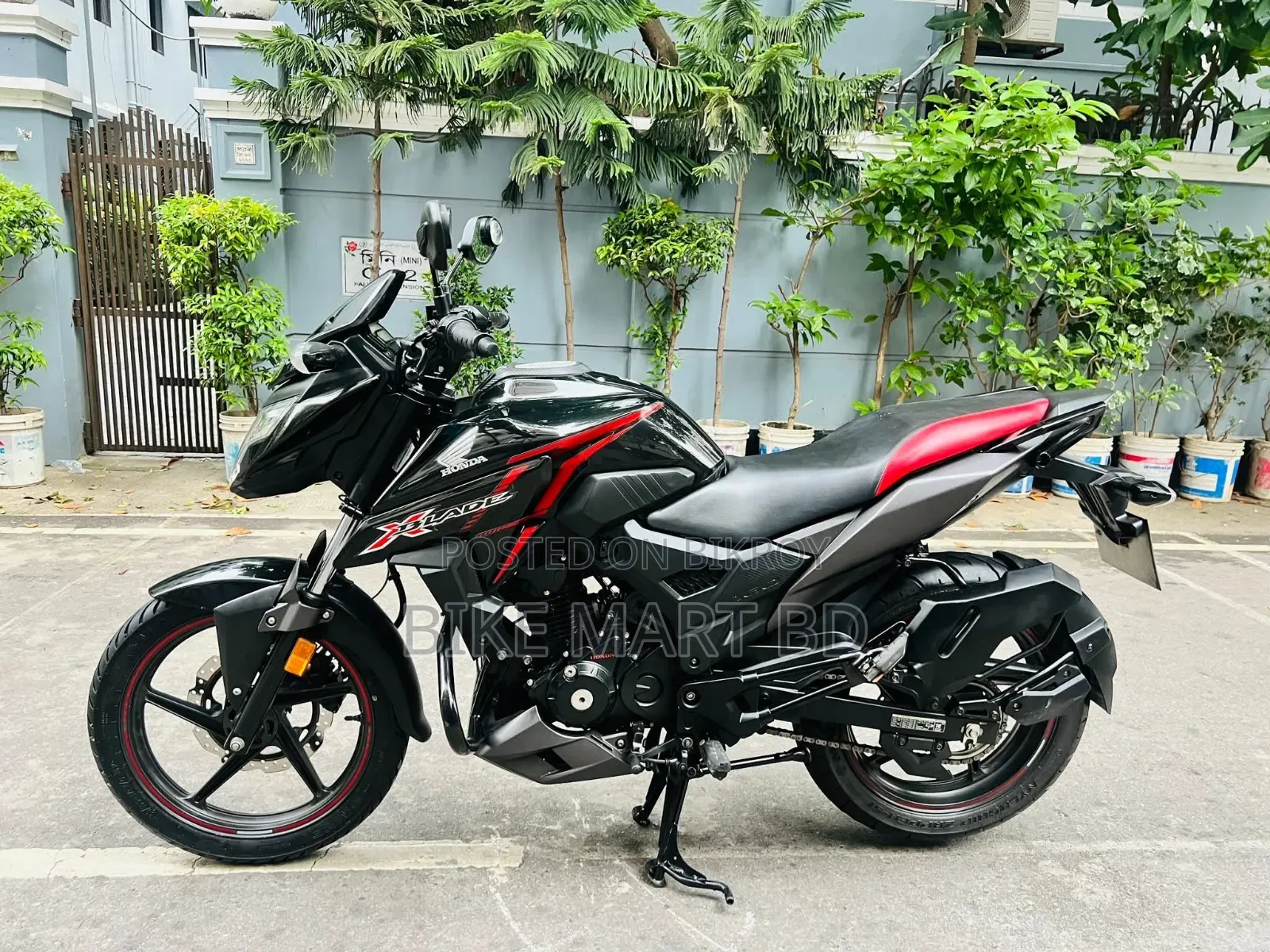 Honda X-Blade 160 2021 Black