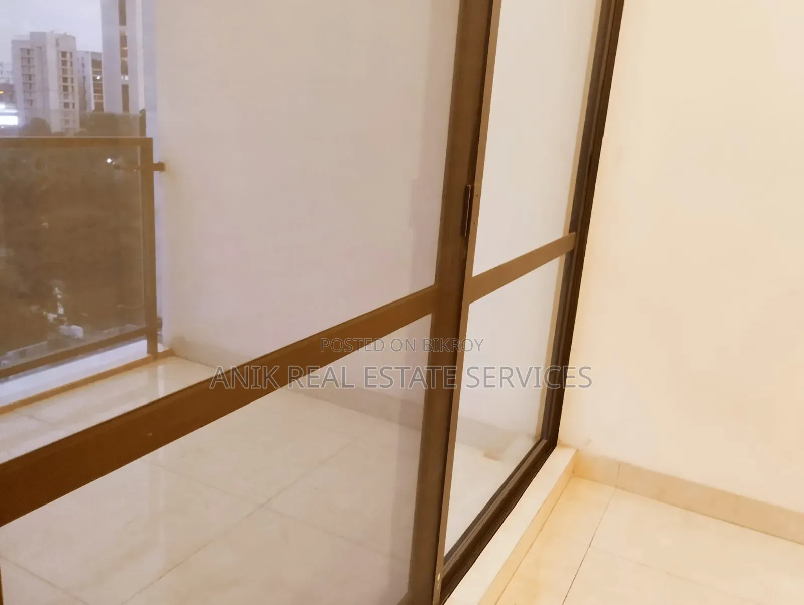 4-Bedroom Apartment in Anik Real Estate, Gulshan for rent