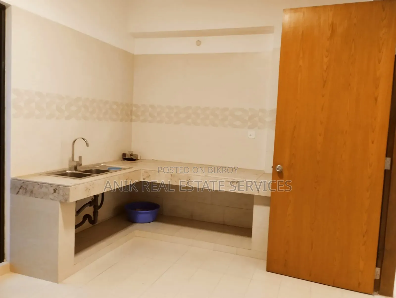4-Bedroom Apartment in Anik Real Estate, Gulshan for rent