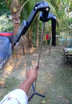 সেলফি স্ট্যান্ড