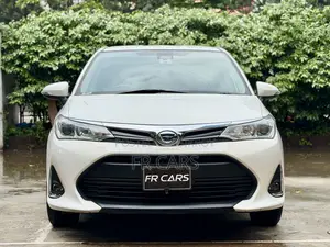 Toyota Axio 1.5 Hybrid 2WD 2019 White
