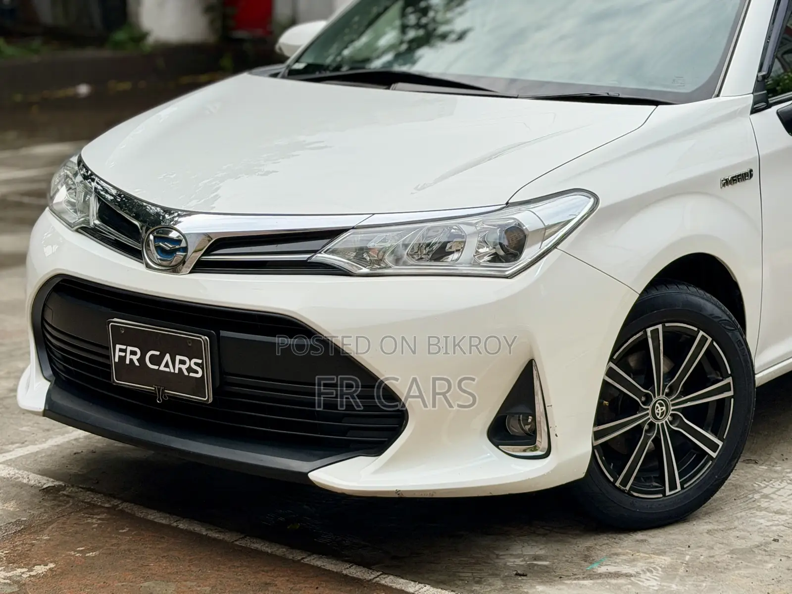 Toyota Axio 1.5 Hybrid 2WD 2019 White