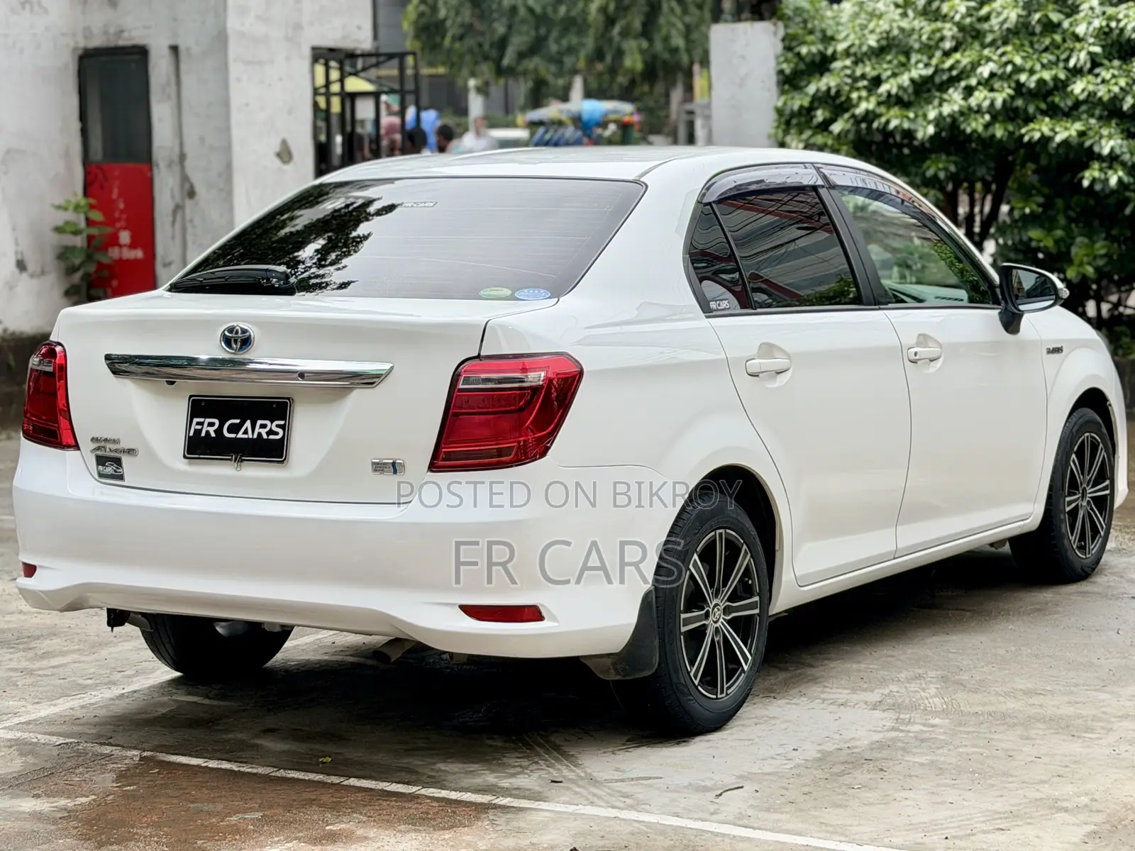 Toyota Axio 1.5 Hybrid 2WD 2019 White