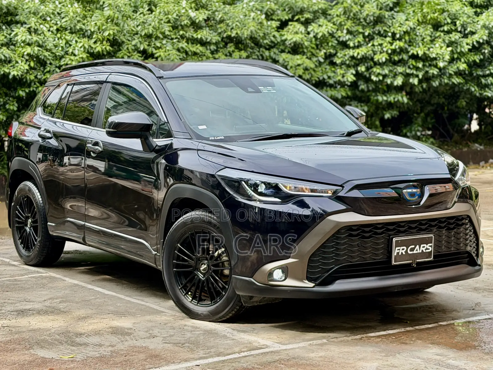 Toyota Corolla Cross 1.8 Hybrid FWD 2022 Black