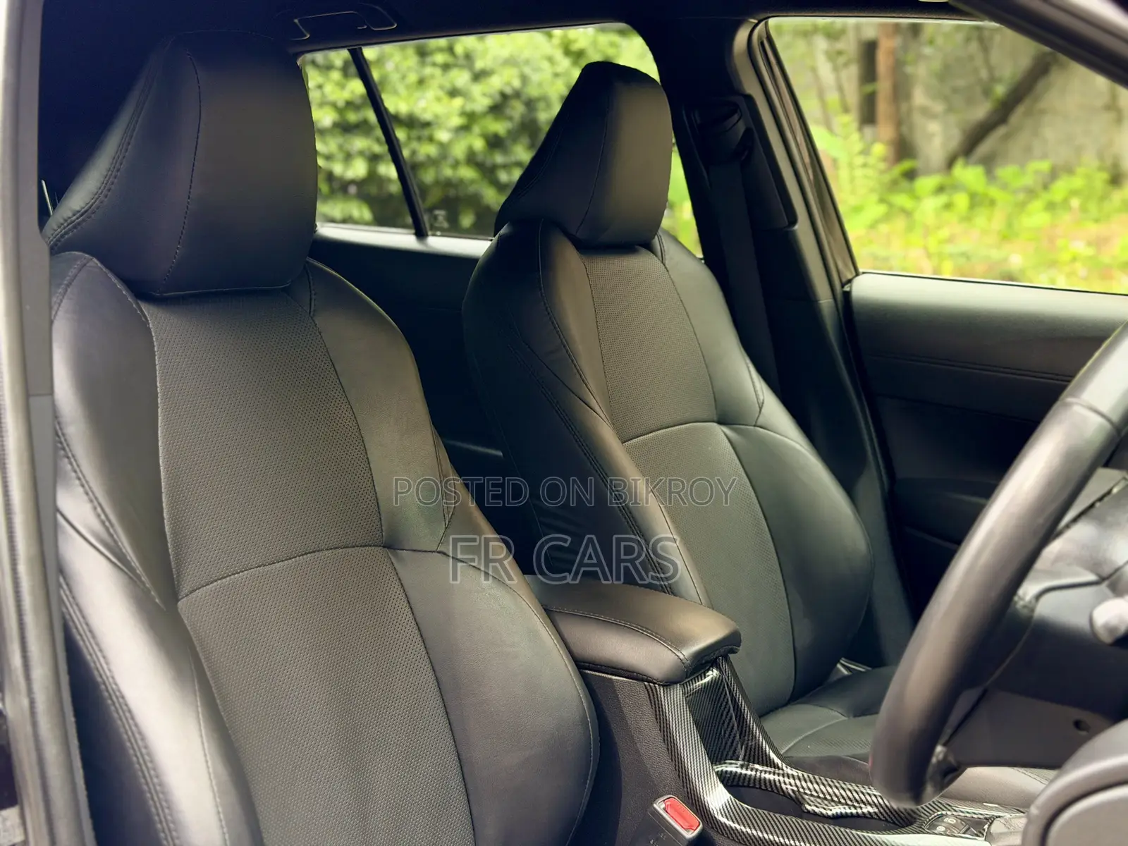 Toyota Corolla Cross 1.8 Hybrid FWD 2022 Black