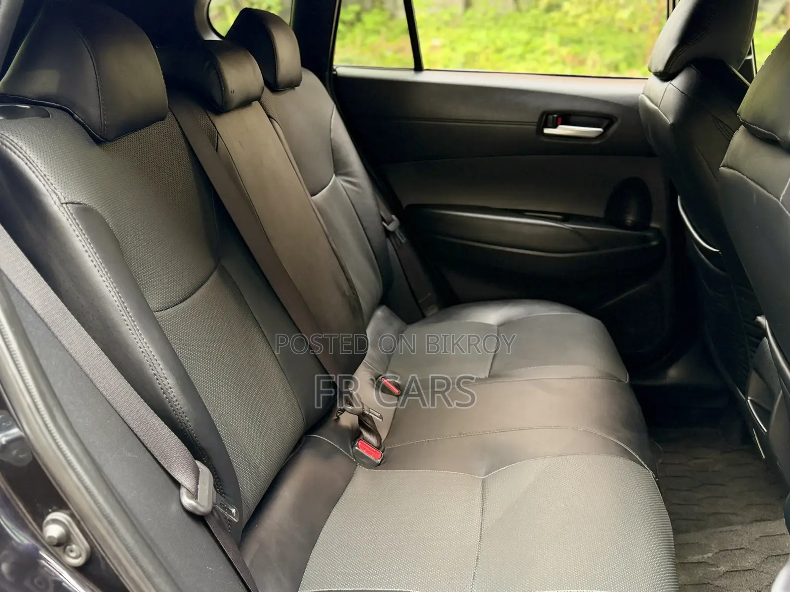 Toyota Corolla Cross 1.8 Hybrid FWD 2022 Black