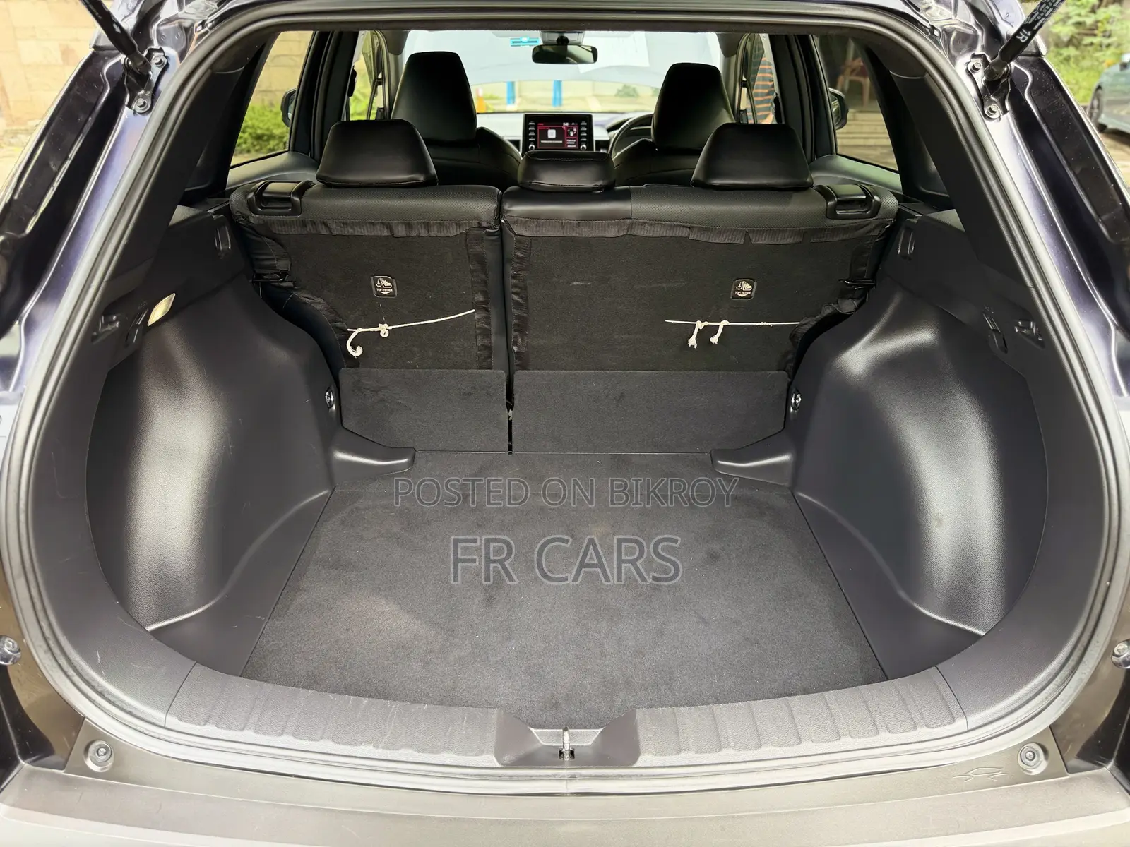 Toyota Corolla Cross 1.8 Hybrid FWD 2022 Black