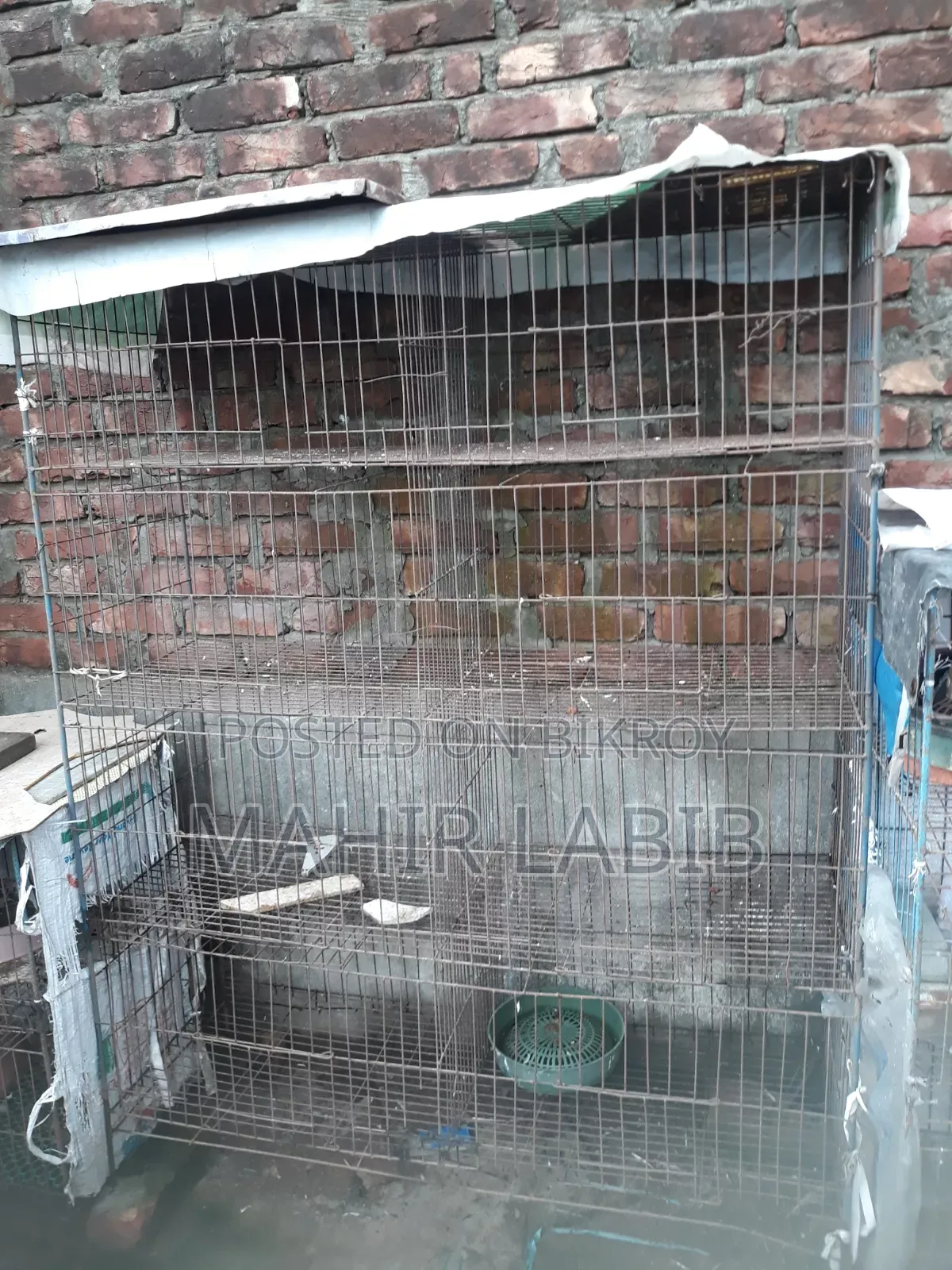 8-Compartment Tiered Cage, 1 Small Sized Breeding Nest, Made with Thick Rods