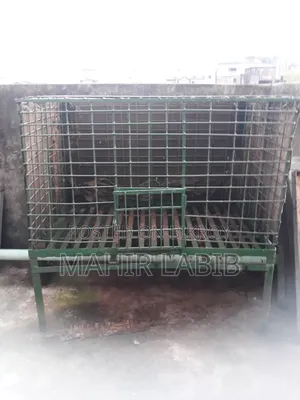 8-Compartment Tiered Cage, 1 Small Sized Breeding Nest, Made with Thick Rods