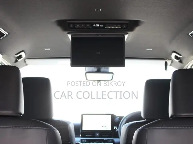 Toyota Voxy 2022 Pearl