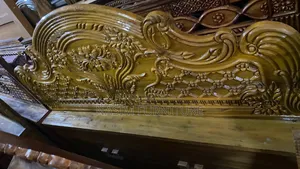 পুরাতন পালং আকাশি কাটের খাট বিক্রি করা হবে