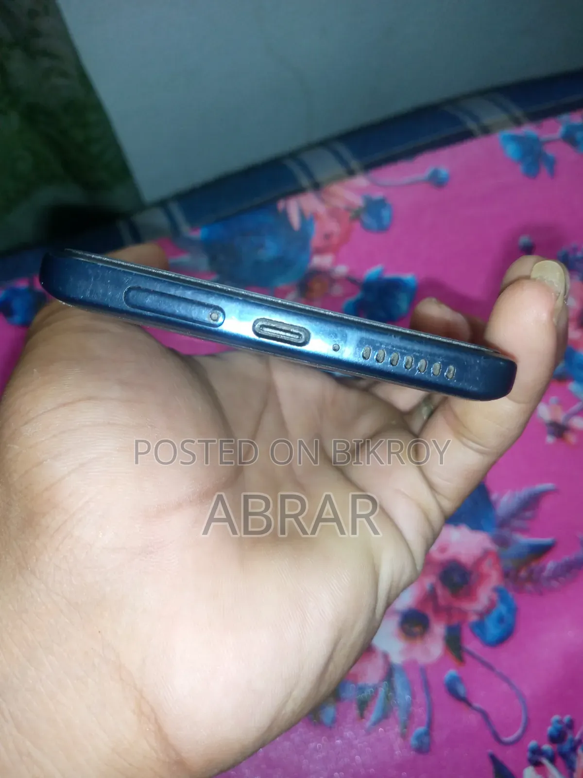 মোটরসাইকেল এজ ২০ প্রো ১২৮ জিবি নীল