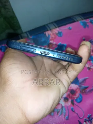 মোটরসাইকেল এজ ২০ প্রো ১২৮ জিবি নীল