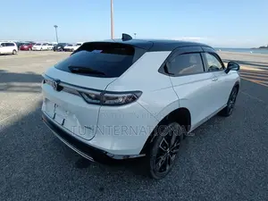 Honda Vezel 2021 Pearl