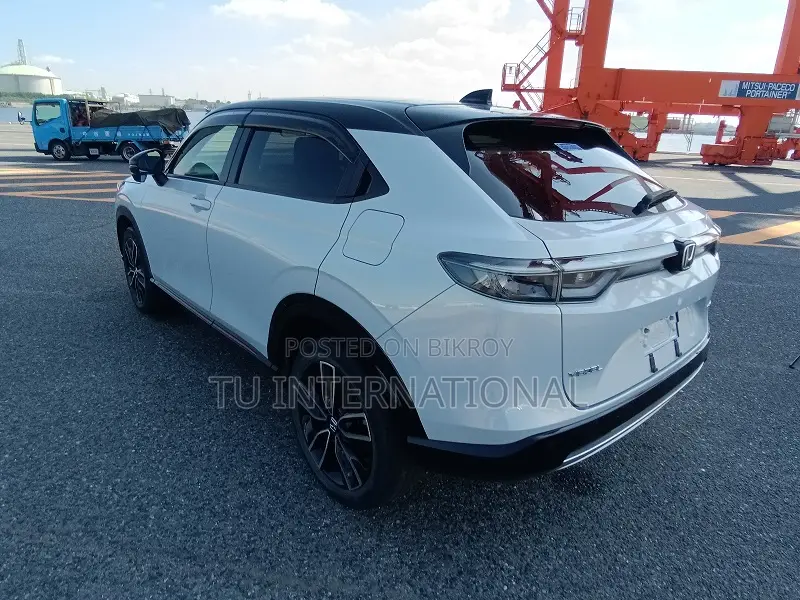 Honda Vezel 2021 Pearl