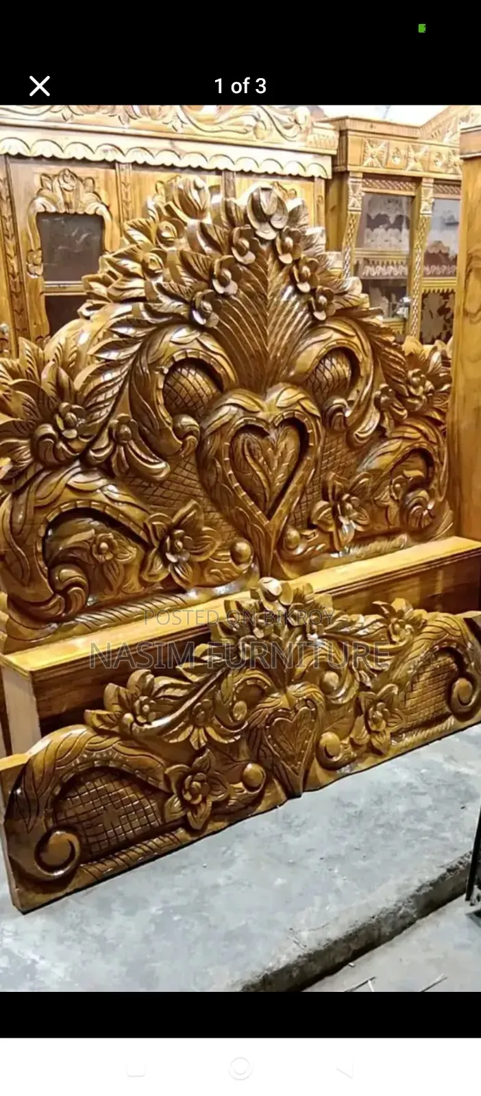 পুরাতন পালং আকাশি কাটের বক্স পালং