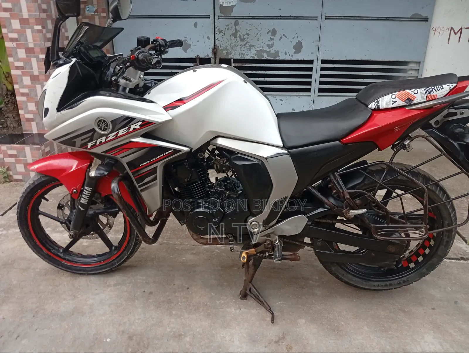 Yamaha YZF-R 2018 White