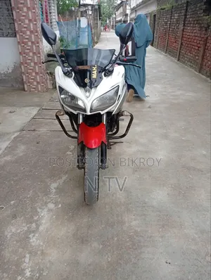 Yamaha YZF-R 2018 White