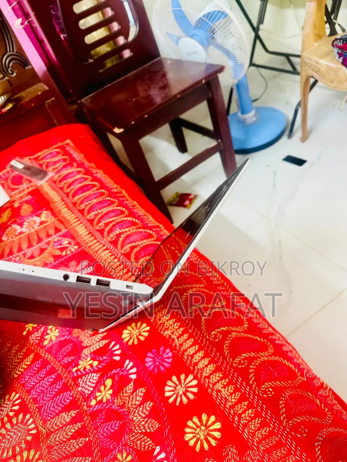 ল্যাপটপ আসুস ভিভুবুক এক্স৫৪০এসএ ৪জিবি ইন্টেল কোর আই৩ এসএসডি ২৫৬জিবি