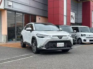 Toyota Corolla Cross 2023 Pearl