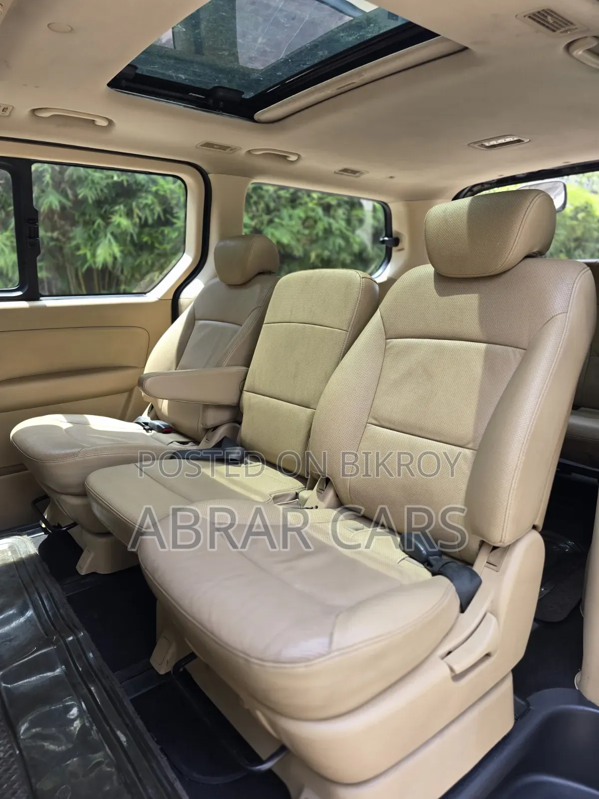 New Hyundai H300 2017 Black