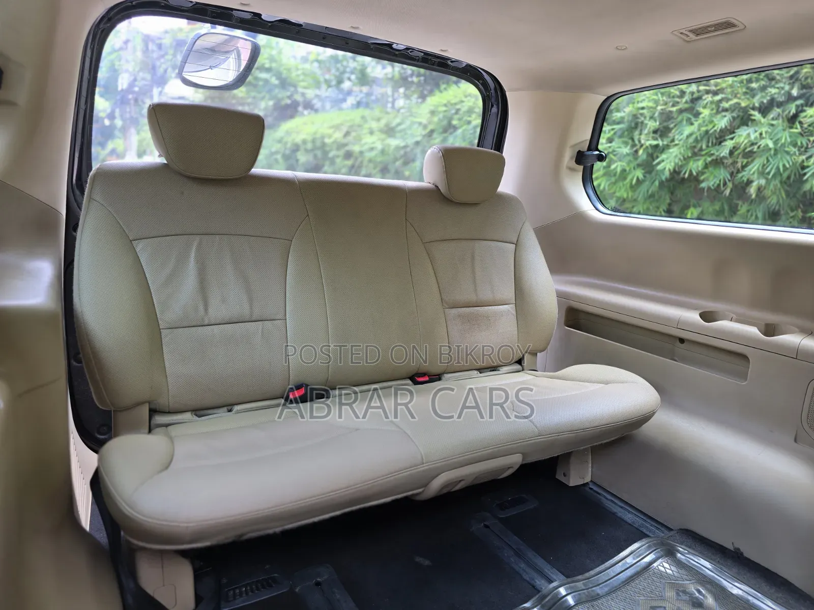New Hyundai H300 2017 Black