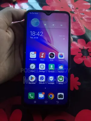 Vivo Y11 32 GB Red