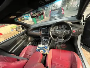 Toyota Harrier 2.0 2015 Pearl
