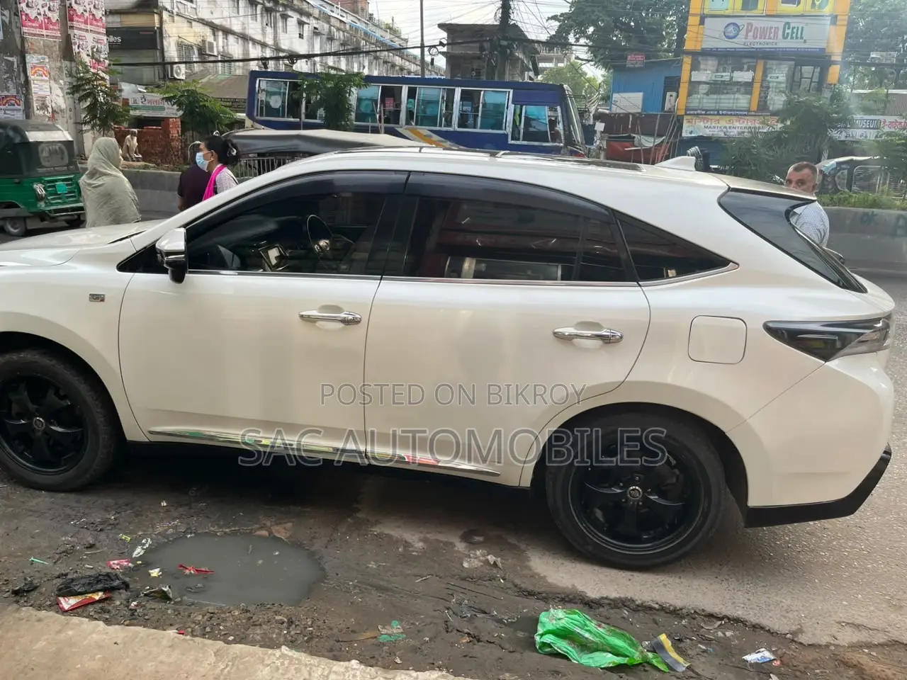 Toyota Harrier 2.0 2015 Pearl