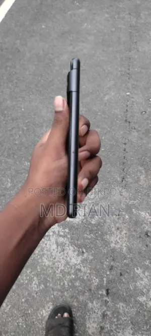 গুগল পিক্সেল ৭ ১২৮ জিবি কালো