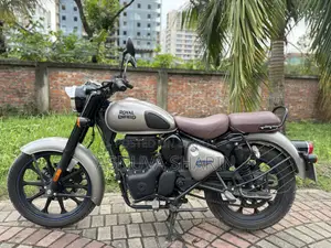 রয়াল মোটরসাইকেল ২০২৫ গ্রে