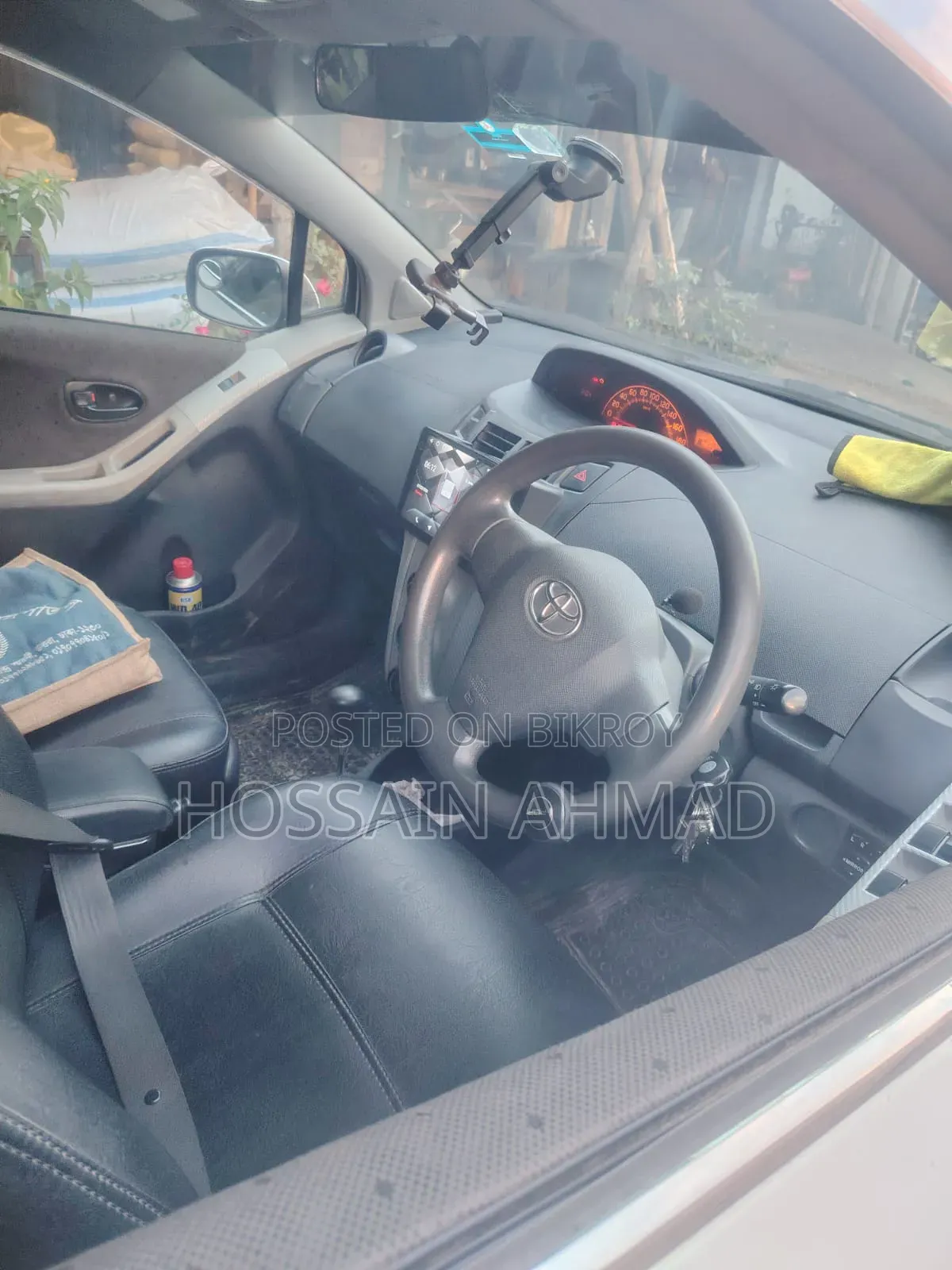 Toyota Vitz 2008 White
