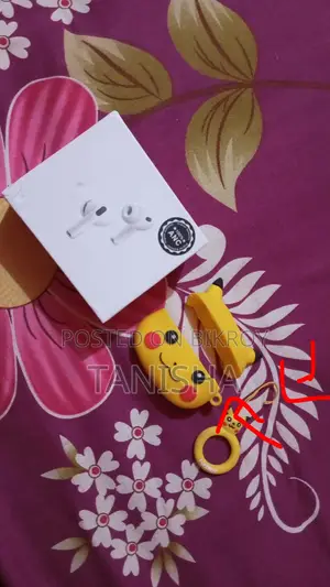 AirPods Pro 3) 4 Months Used