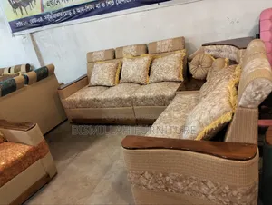 কর্নার সোফা