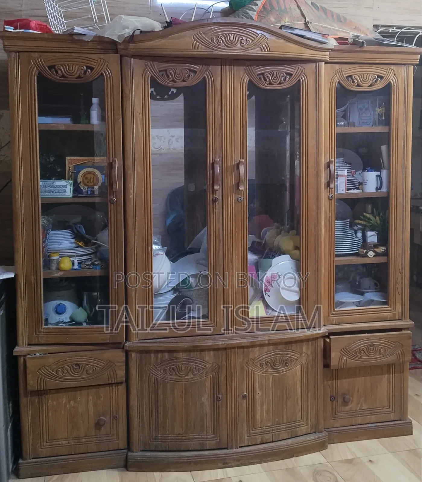 Shegun Wood Showcase