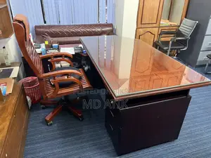 Office Boss/Manager Setup (Table+Chair)
