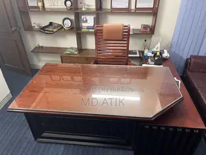 Office Boss/Manager Setup (Table+Chair)
