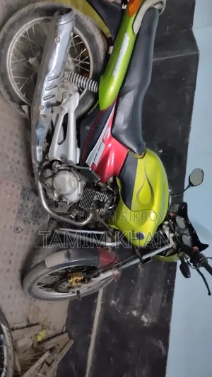Yamaha 2005 Green