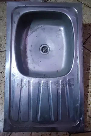 Stainless Steel Kitchen Sink With Drainboard